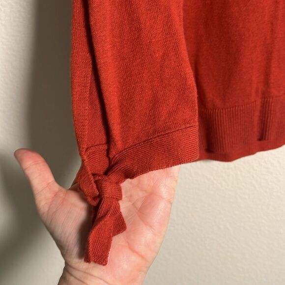 Ann Taylor Loft Sweater - Picture 2 of 5